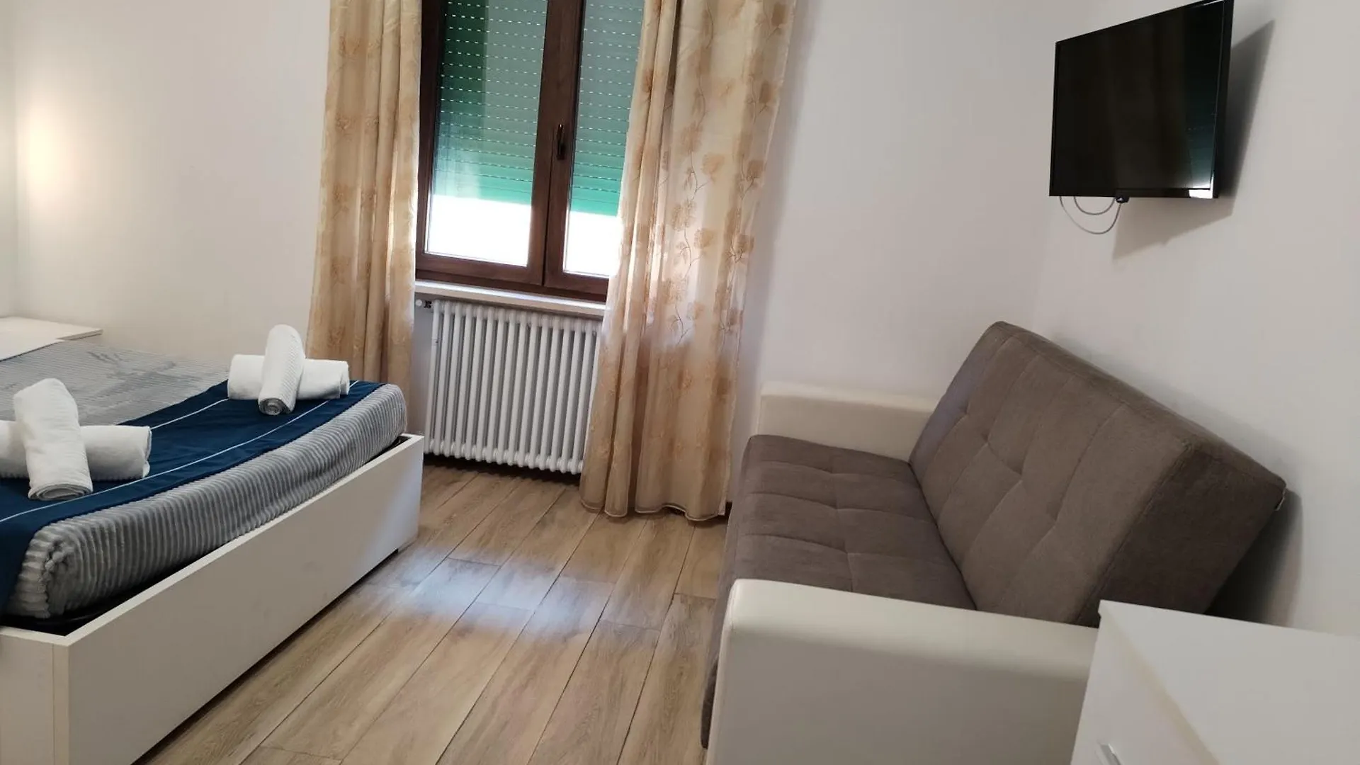 Nuova Fiera Camera Verona Guest house